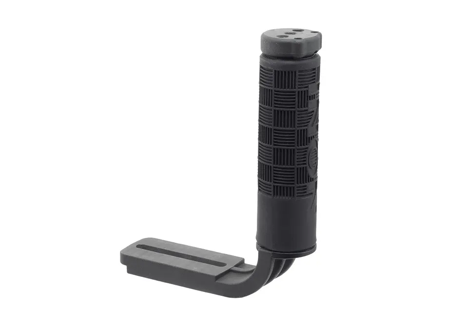 002_d5_holder.webp