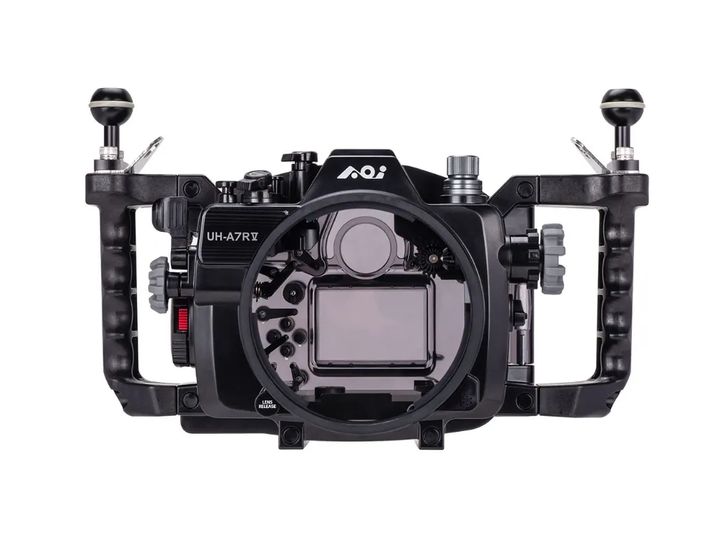 aoi_uh-a7rv_07.webp
