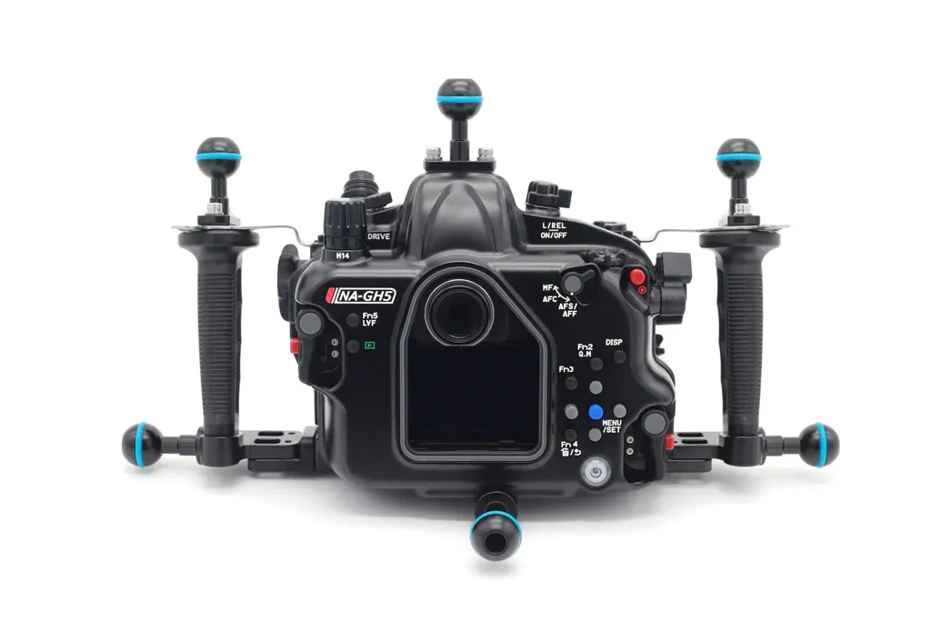 prototype-tripod-mount-03-1-2048x1365_1024x1024.webp